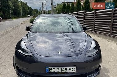 Седан Tesla Model 3 2021 в Львове