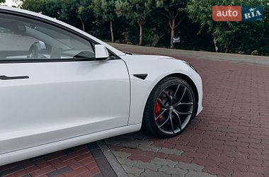 Седан Tesla Model 3 2023 в Киеве фото 8 Седан Tesla Model 3 2023 в Киеве