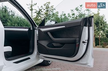 Седан Tesla Model 3 2023 в Киеве фото 16 Седан Tesla Model 3 2023 в Киеве