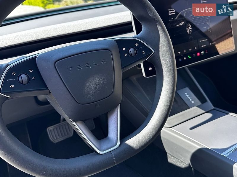 Седан Tesla Model 3 2025 в Кропивницком