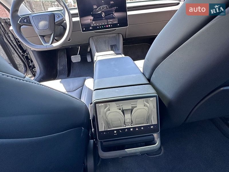 Седан Tesla Model 3 2025 в Кропивницком