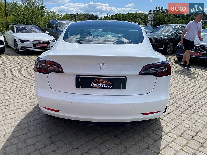 Седан Tesla Model 3 2018 в Львове фото 6 Седан Tesla Model 3 2018 в Львове