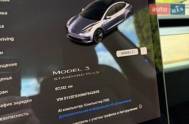 Седан Tesla Model 3 2021 в Киеве