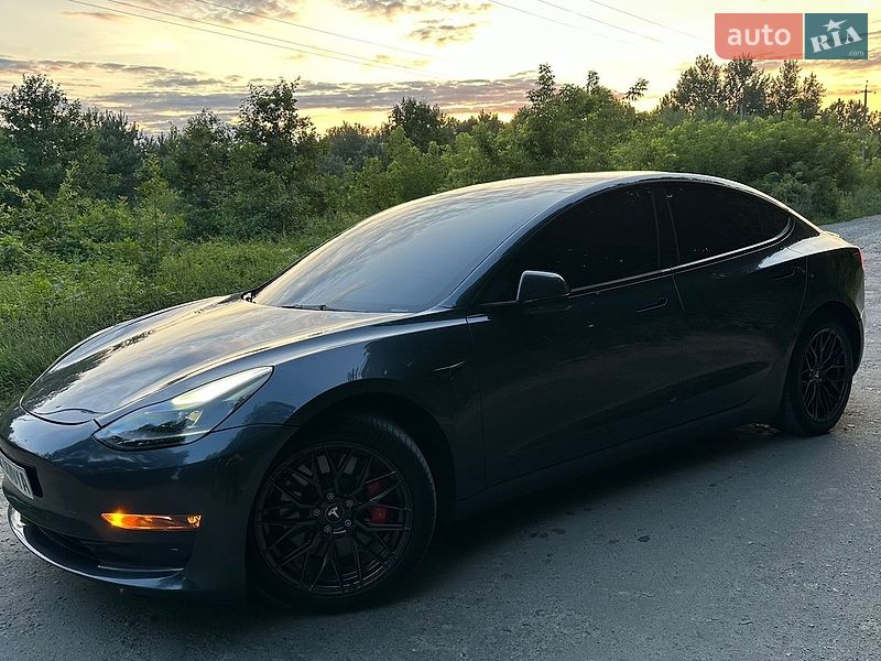 Седан Tesla Model 3 2022 в Луцьку фото 7 Седан Tesla Model 3 2022 в Луцьку