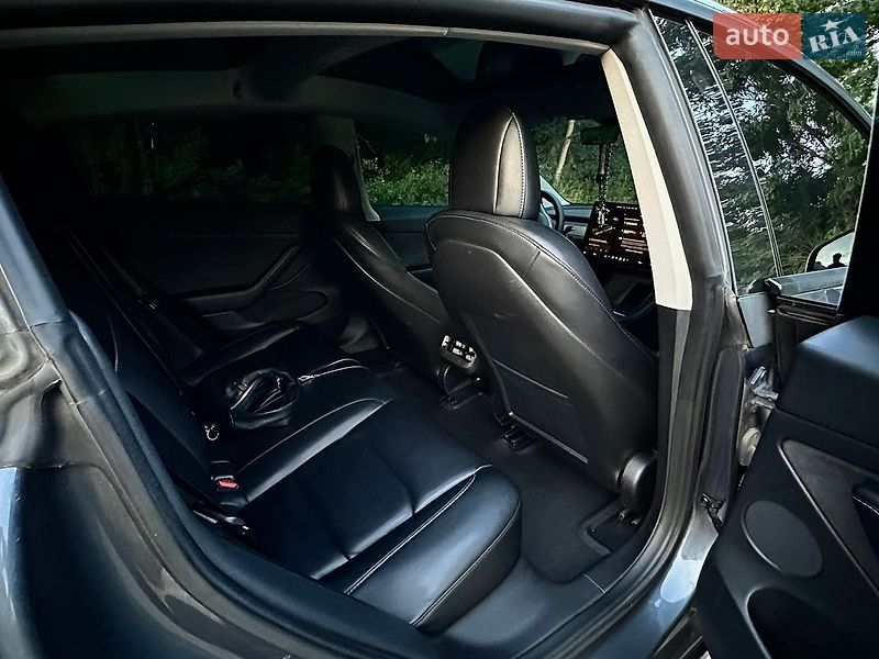 Седан Tesla Model 3 2022 в Луцьку фото 12 Седан Tesla Model 3 2022 в Луцьку