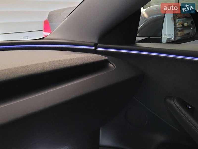 Седан Tesla Model 3 2025 в Кропивницком