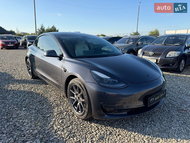 Седан Tesla Model 3 2022 в Ивано-Франковске фото 2 Седан Tesla Model 3 2022 в Ивано-Франковске