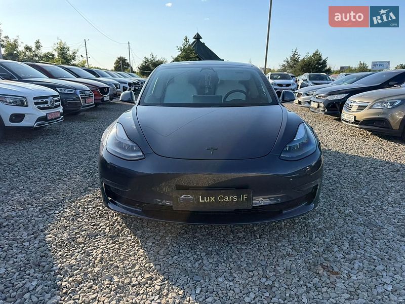 Седан Tesla Model 3 2022 в Ивано-Франковске фото 6 Седан Tesla Model 3 2022 в Ивано-Франковске