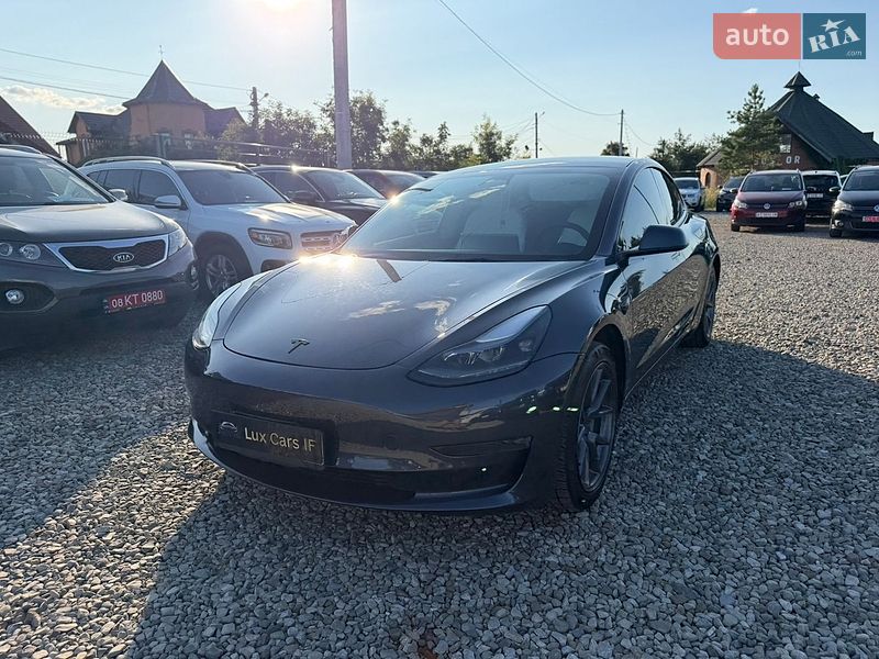 Седан Tesla Model 3 2022 в Ивано-Франковске фото 8 Седан Tesla Model 3 2022 в Ивано-Франковске