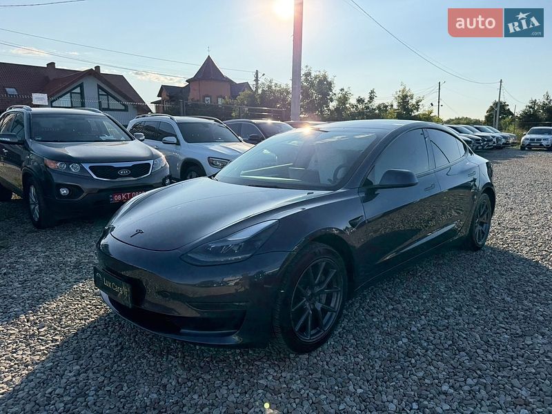 Седан Tesla Model 3 2022 в Ивано-Франковске фото 9 Седан Tesla Model 3 2022 в Ивано-Франковске