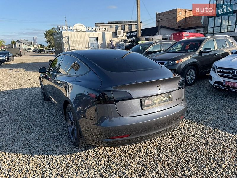 Седан Tesla Model 3 2022 в Ивано-Франковске фото 14 Седан Tesla Model 3 2022 в Ивано-Франковске