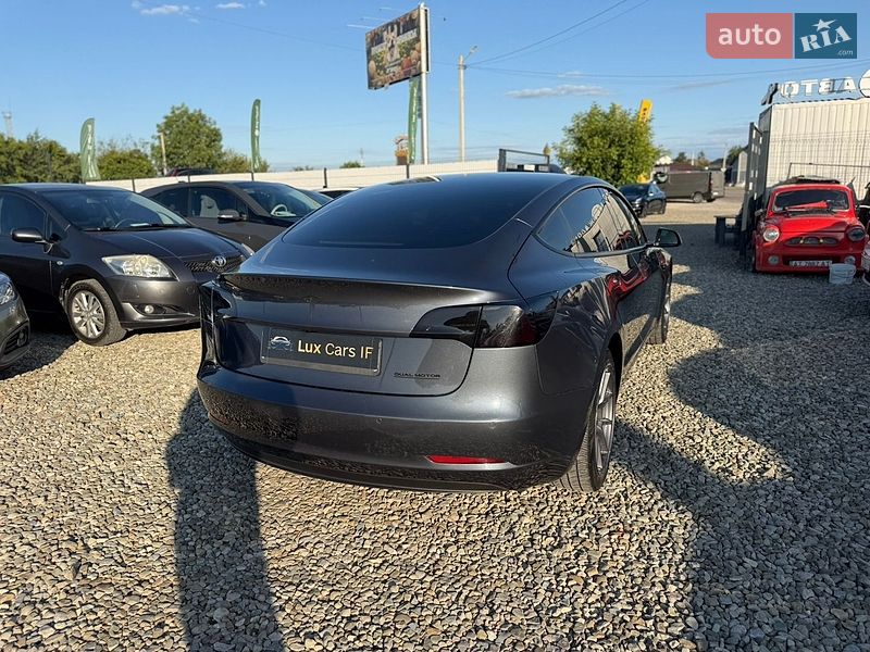 Седан Tesla Model 3 2022 в Ивано-Франковске фото 17 Седан Tesla Model 3 2022 в Ивано-Франковске