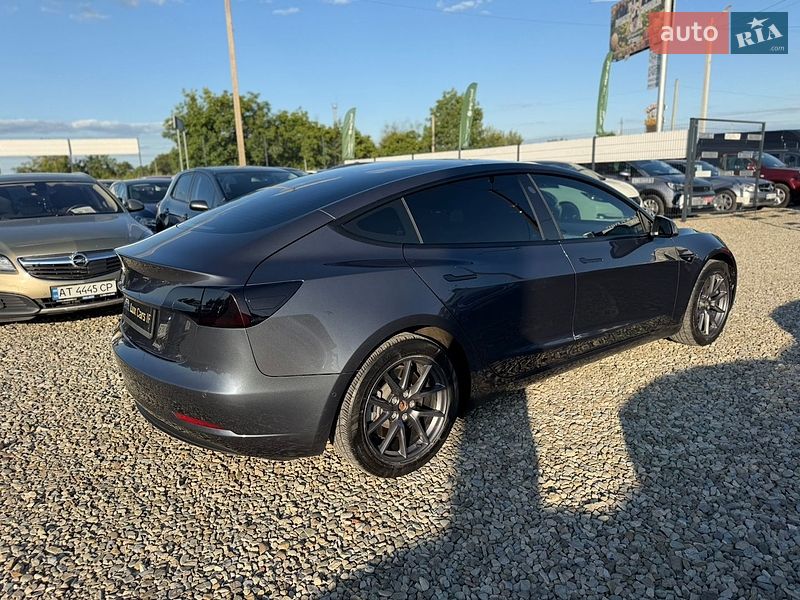 Седан Tesla Model 3 2022 в Ивано-Франковске фото 19 Седан Tesla Model 3 2022 в Ивано-Франковске