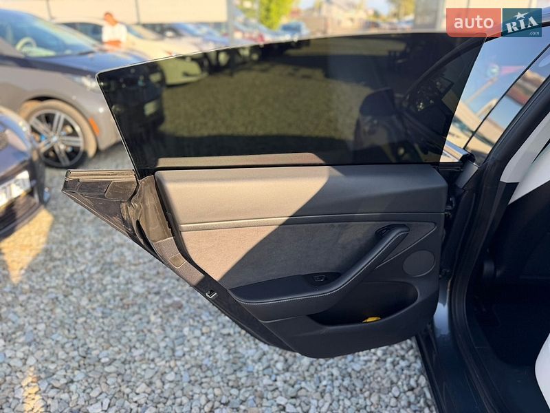 Седан Tesla Model 3 2022 в Ивано-Франковске фото 25 Седан Tesla Model 3 2022 в Ивано-Франковске