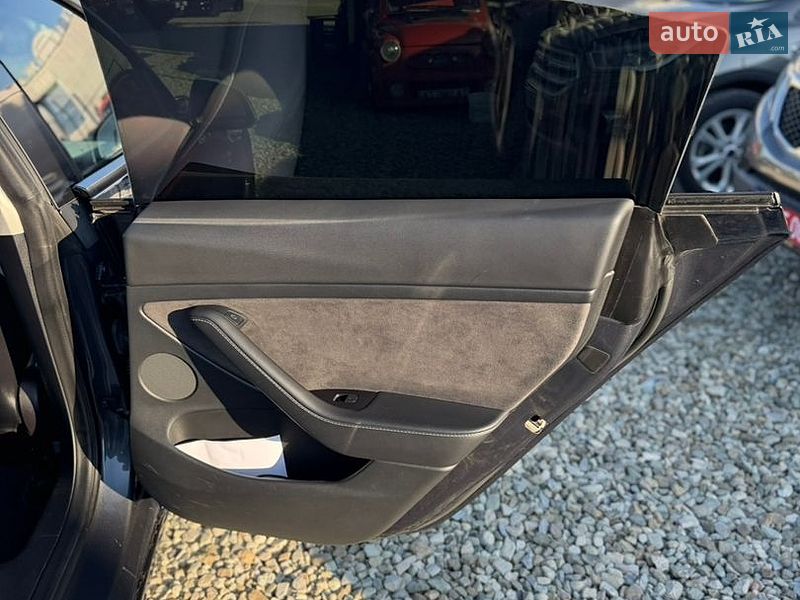Седан Tesla Model 3 2022 в Ивано-Франковске фото 33 Седан Tesla Model 3 2022 в Ивано-Франковске