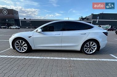 Седан Tesla Model 3 2020 в Киеве фото 8 Седан Tesla Model 3 2020 в Киеве