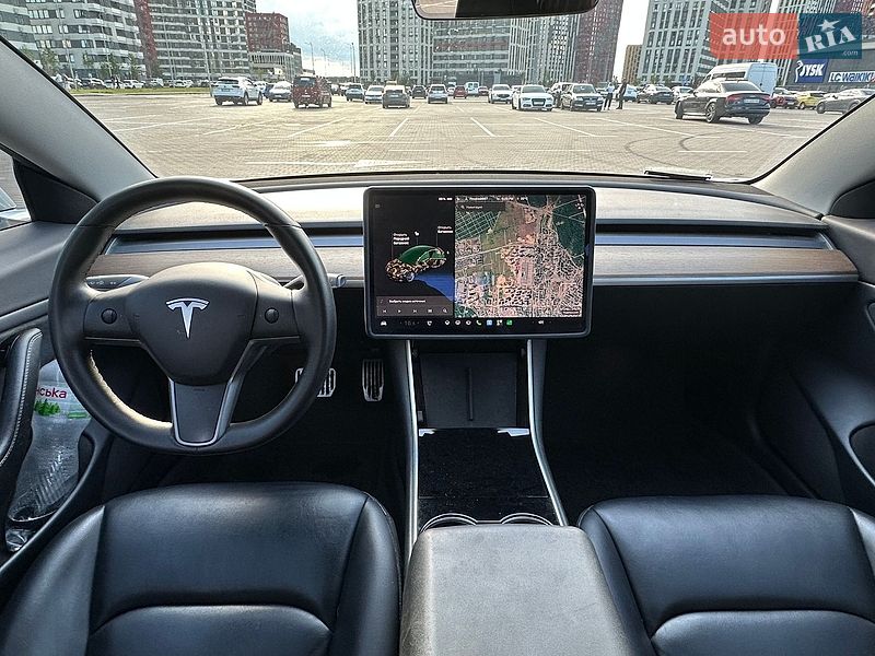Седан Tesla Model 3 2020 в Киеве фото 13 Седан Tesla Model 3 2020 в Киеве
