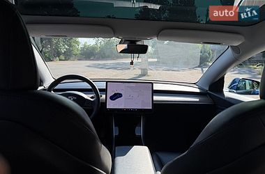 Седан Tesla Model 3 2019 в Первомайске фото 11 Седан Tesla Model 3 2019 в Первомайске
