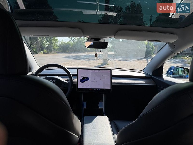 Седан Tesla Model 3 2019 в Первомайске фото 11 Седан Tesla Model 3 2019 в Первомайске