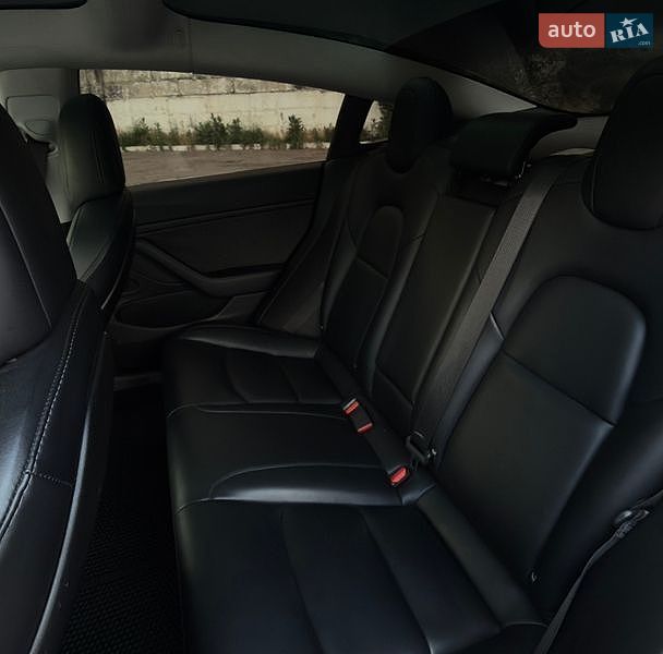 Седан Tesla Model 3 2018 в Буче фото 27 Седан Tesla Model 3 2018 в Буче