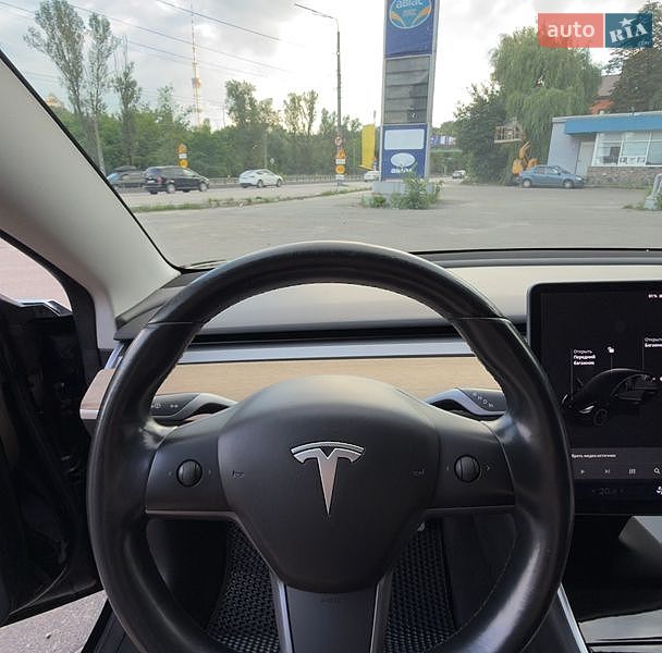 Седан Tesla Model 3 2018 в Буче фото 34 Седан Tesla Model 3 2018 в Буче