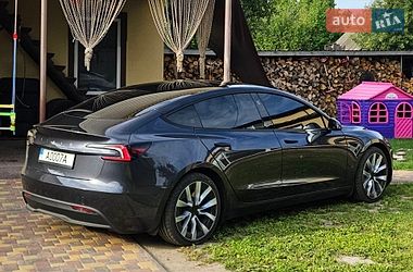 Седан Tesla Model 3 2024 в Кролевце