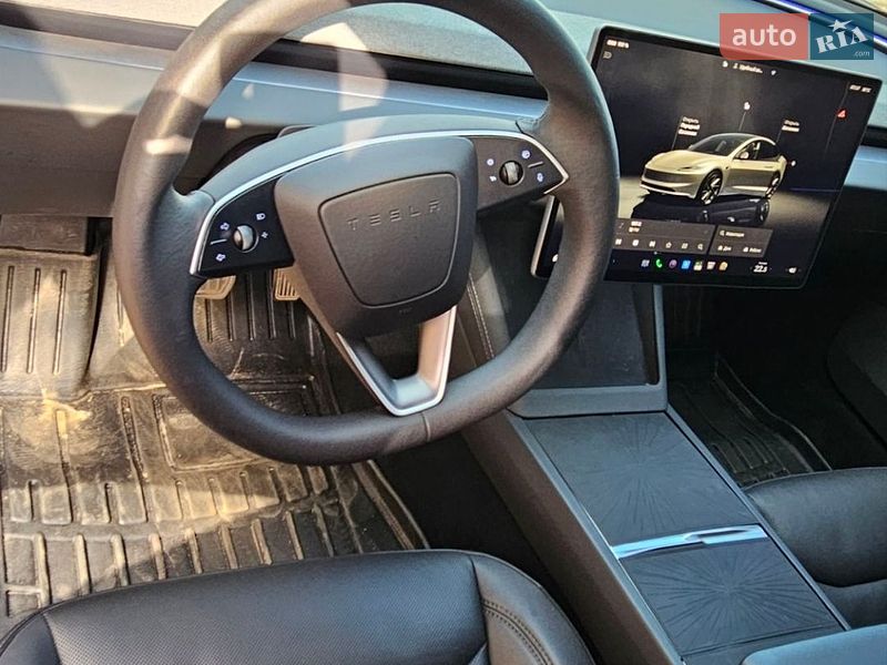 Седан Tesla Model 3 2024 в Кролевце