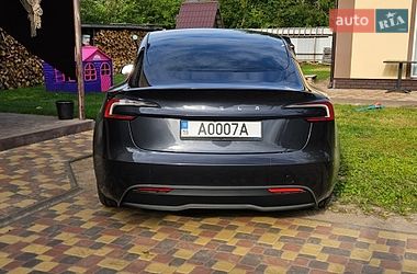 Седан Tesla Model 3 2024 в Кролевце