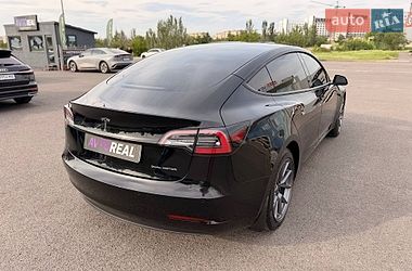 Седан Tesla Model 3 2022 в Кривому Розі