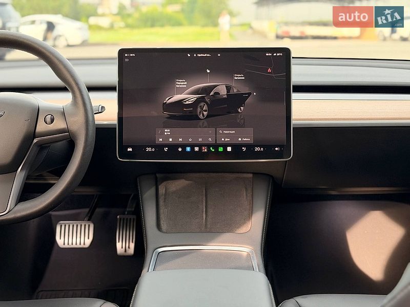 Седан Tesla Model 3 2022 в Кривому Розі
