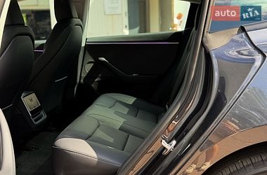 Седан Tesla Model 3 2025 в Києві