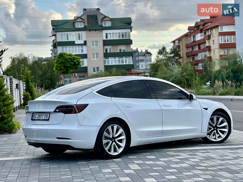 Седан Tesla Model 3 2019 в Ужгороді фото 5 Седан Tesla Model 3 2019 в Ужгороді
