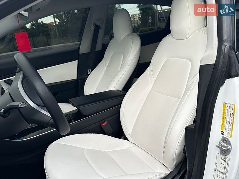 Седан Tesla Model 3 2019 в Ужгороді фото 8 Седан Tesla Model 3 2019 в Ужгороді