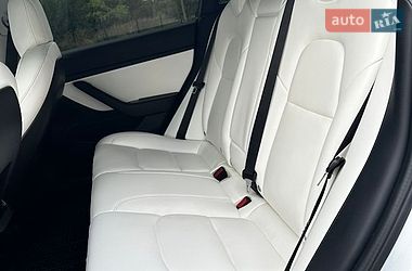 Седан Tesla Model 3 2019 в Ужгороді фото 10 Седан Tesla Model 3 2019 в Ужгороді