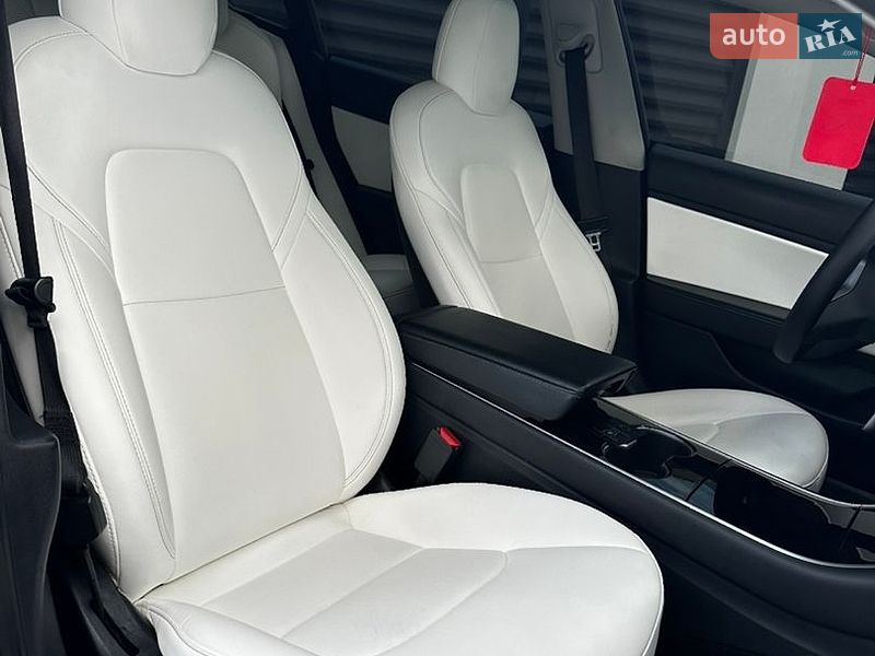 Седан Tesla Model 3 2019 в Ужгороді фото 11 Седан Tesla Model 3 2019 в Ужгороді