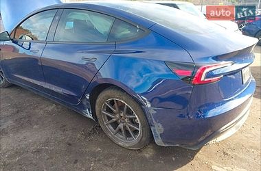 Седан Tesla Model 3 2025 в Києві
