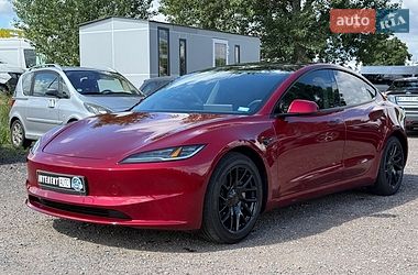 tesla model-3 2024 в Київ від професійного продавця Андрій