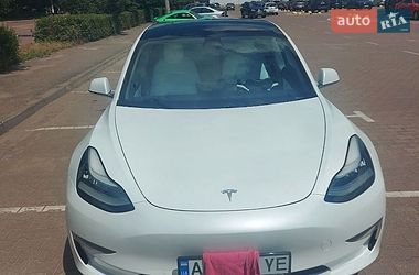 Седан Tesla Model 3 2020 в Житомире