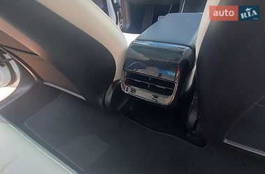 Седан Tesla Model 3 2020 в Житомире