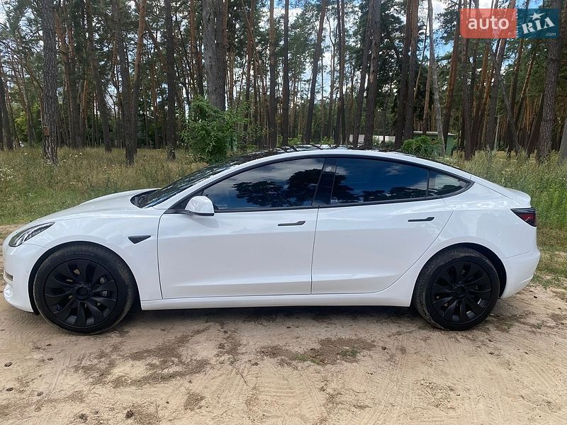Седан Tesla Model 3 2021 в Чернигове фото 4 Седан Tesla Model 3 2021 в Чернигове