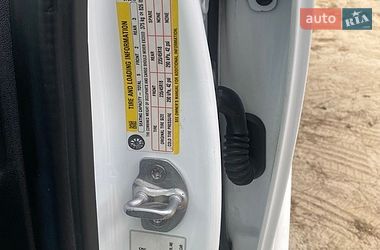 Седан Tesla Model 3 2021 в Чернигове фото 18 Седан Tesla Model 3 2021 в Чернигове