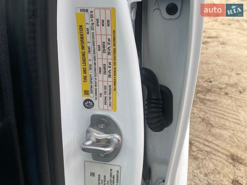 Седан Tesla Model 3 2021 в Чернигове фото 18 Седан Tesla Model 3 2021 в Чернигове