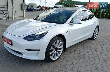 Седан Tesla Model 3 2019 в Дунаевцах Седан Tesla Model 3 2019 в Дунаевцах