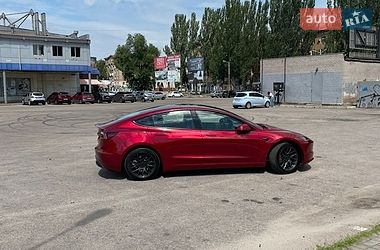 Седан Tesla Model 3 2025 в Кривому Розі