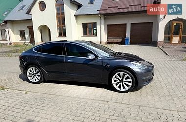 Седан Tesla Model 3 2020 в Хмельницькому