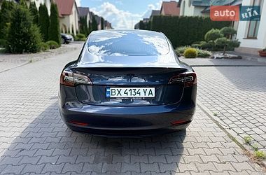 Седан Tesla Model 3 2020 в Хмельницькому