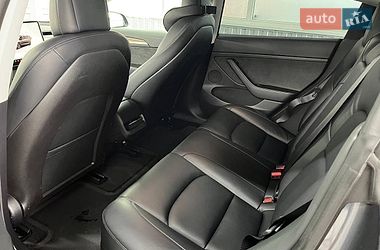 Седан Tesla Model 3 2022 в Борисполі