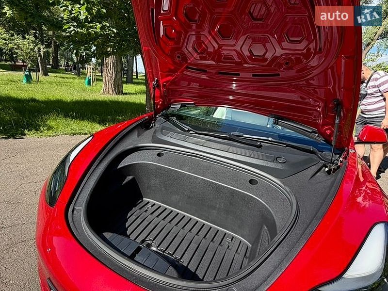 Седан Tesla Model 3 2022 в Києві фото 28 Седан Tesla Model 3 2022 в Києві
