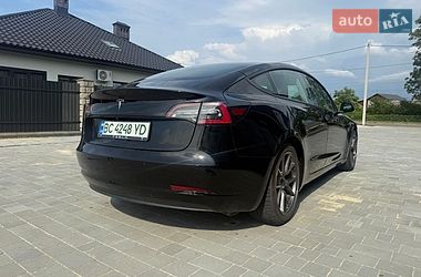 Седан Tesla Model 3 2022 в Львове