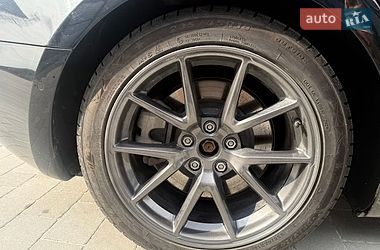 Седан Tesla Model 3 2022 в Львове